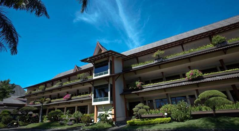 Kusuma Agrowisata Resort & Convention Маланг Екстер'єр фото
