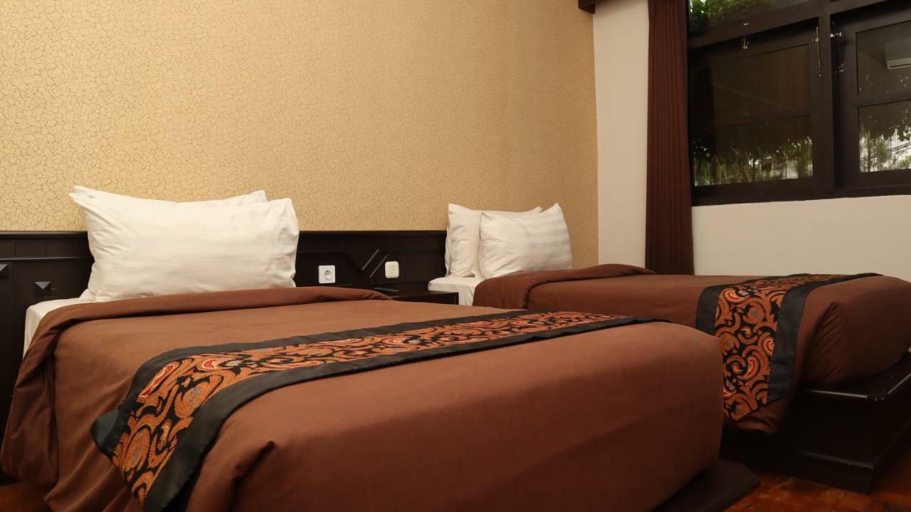Kusuma Agrowisata Resort & Convention Маланг Екстер'єр фото